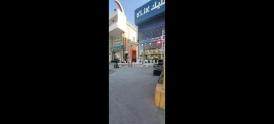 تأجير كشافات الإفتتاحات وشاشات العرض ومستلزمات الفعاليات والحفلات والمناسبات - 6