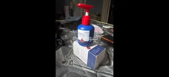 القشرة محرّجتك؟ 😳 شامبو ضد القشرة (تنظيف عميق) – عرض 3 عبوات بسعر خاص 🔥 - 3