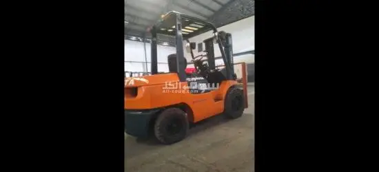 رافعات شوكيه فوركلفت للايجار الرياض الدمام جده - 3