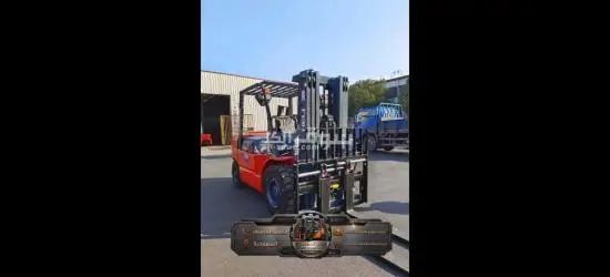 فوركلفت للإيجار في الرياض رافعات شوكية