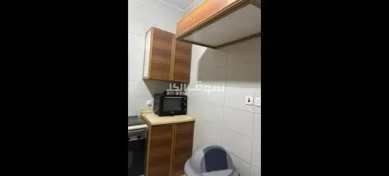 للبيع مطبخ المنيوم ورخام صناعي درجة أولى مع فرن غاز