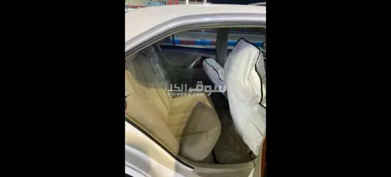 للبيع تيوتا كامري 2010 - 2