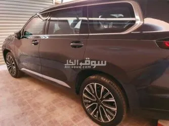 سيارة ا****ييد الفاخرة VX فلاق شيب - 3