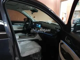 سيارة ا****ييد الفاخرة VX فلاق شيب - 7