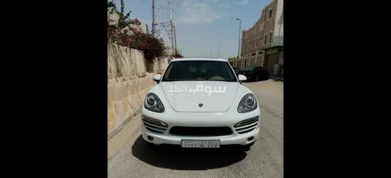 بورش قير اوتماتيك.  2014  ابيض مــواصــفـــات ممتازه