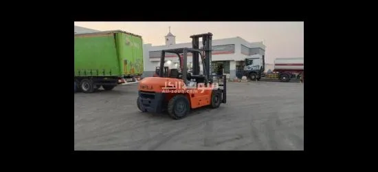 تأجير رافعات شوكيه كرينات تليهندر تورلايت سيزر لفت مان لفت - 5