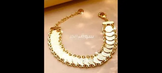 عرض 2 سلسله عملات أفريقية مطلية بالذهب